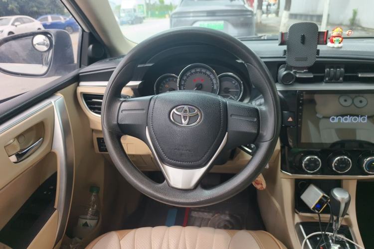 Used Toyota Corolla 2014 1.6L CVT GL Steering Wheel
