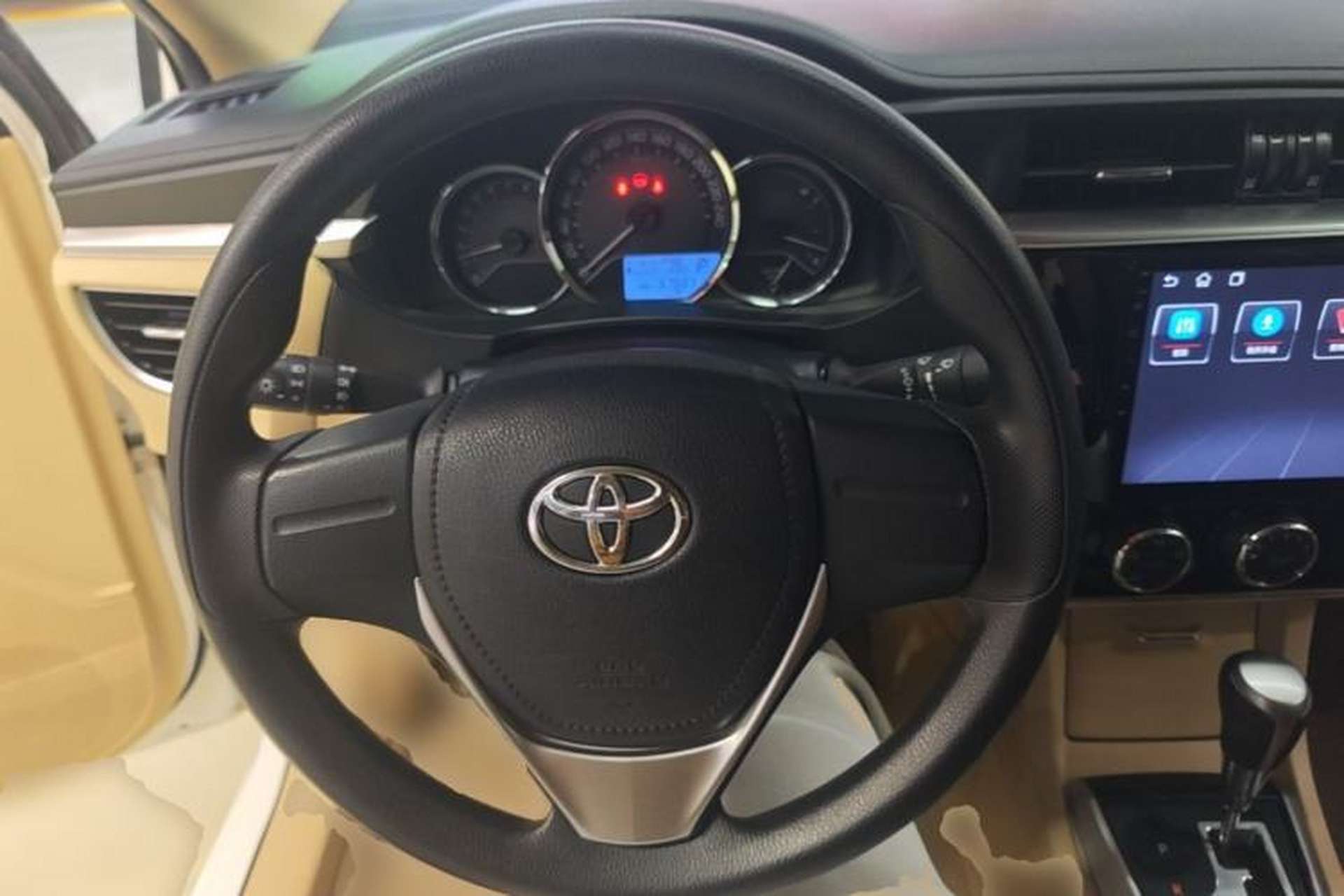 Used Toyota Corolla 2014 1.6L CVT GL Steering Wheel