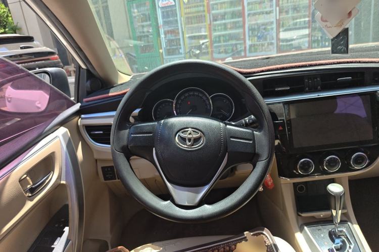 Used Toyota Corolla 2014 1.6L CVT GL Steering Wheel