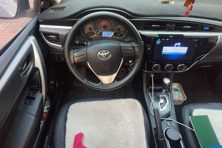 Used Toyota Corolla 2014 1.6L CVT GL Steering Wheel