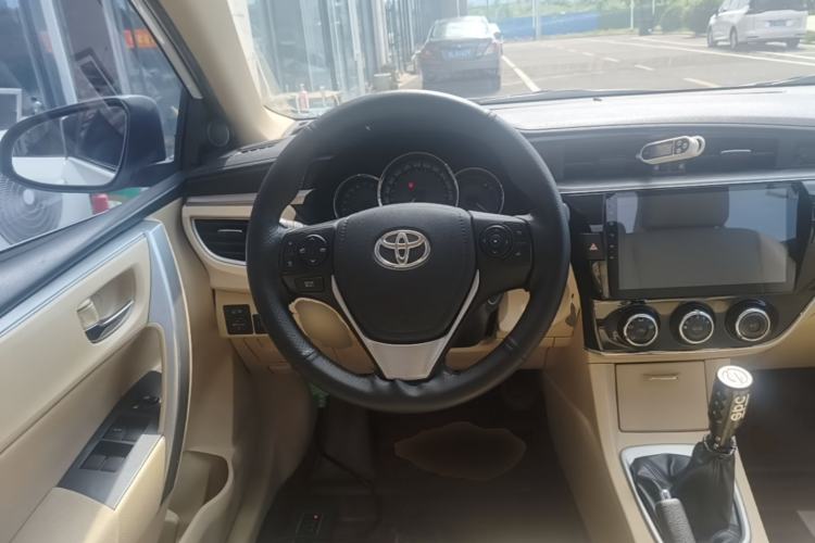 Used Toyota Corolla 2014 1.6L Manual GL Steering Wheel