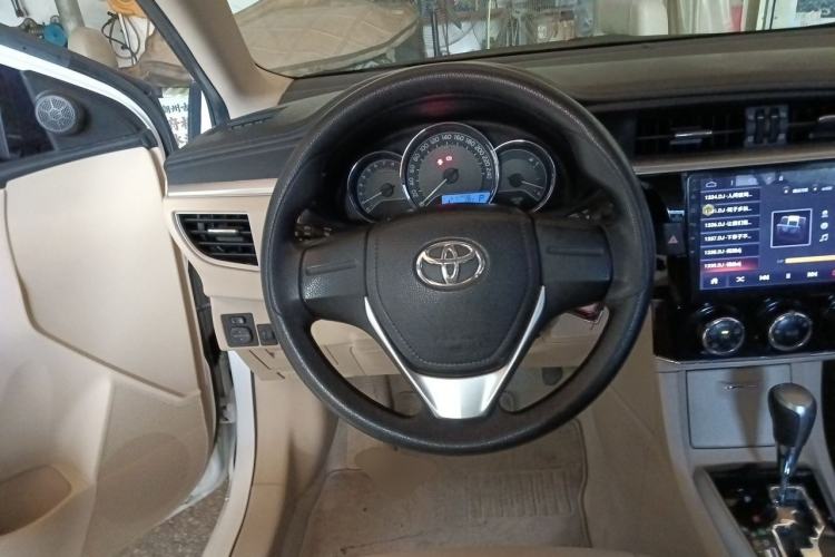 Used Toyota Corolla 2014 1.6L CVT GL Steering Wheel