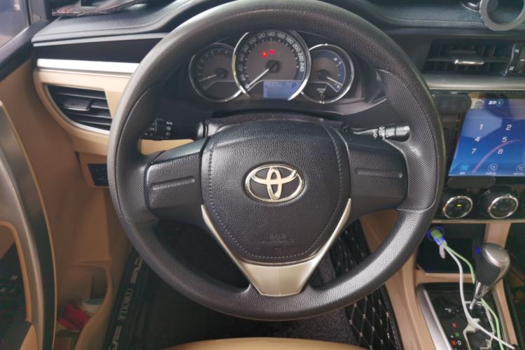 Used Toyota Corolla 2014 1.6L CVT GL Steering Wheel