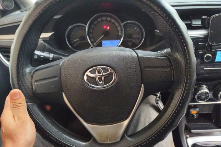 Used Toyota Corolla 2014 1.6L Manual GL Steering Wheel