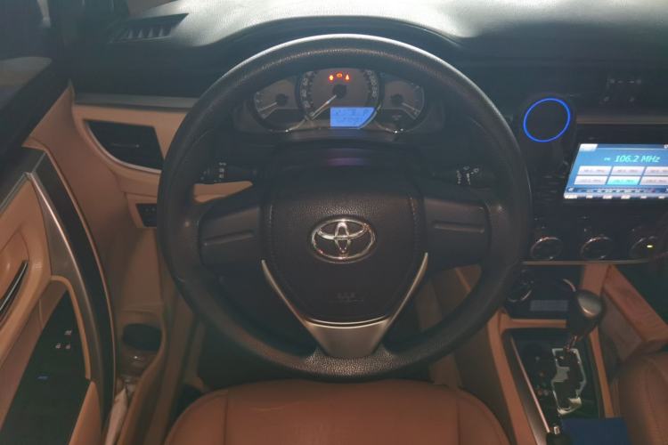 Used Toyota Corolla 2014 1.6L CVT GL Steering Wheel