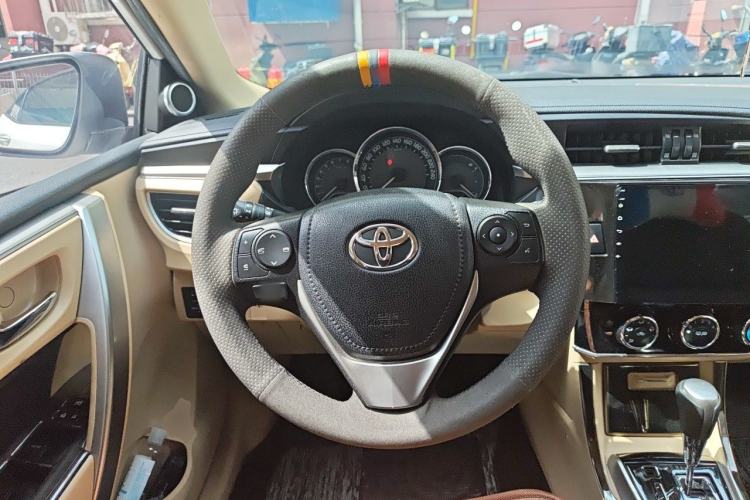 Used Toyota Corolla 2014 1.6L CVT GL Steering Wheel