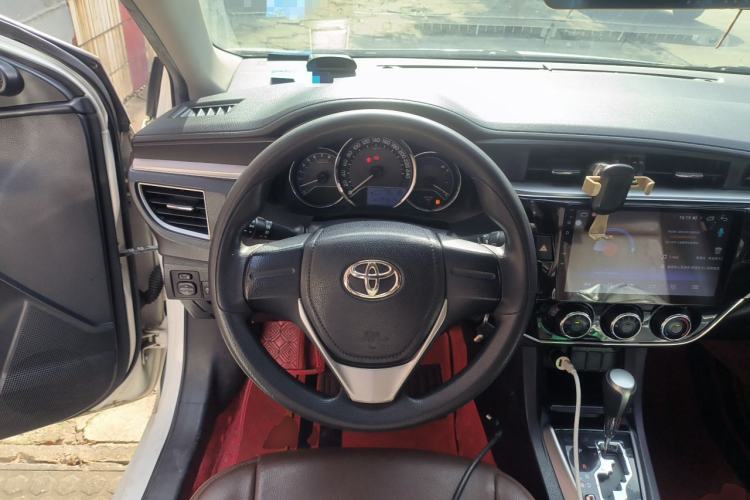 Used Toyota Corolla 2014 1.6L CVT GL Steering Wheel
