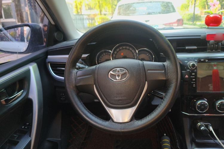 Used Toyota Corolla 2014 1.6L Manual GL Steering Wheel