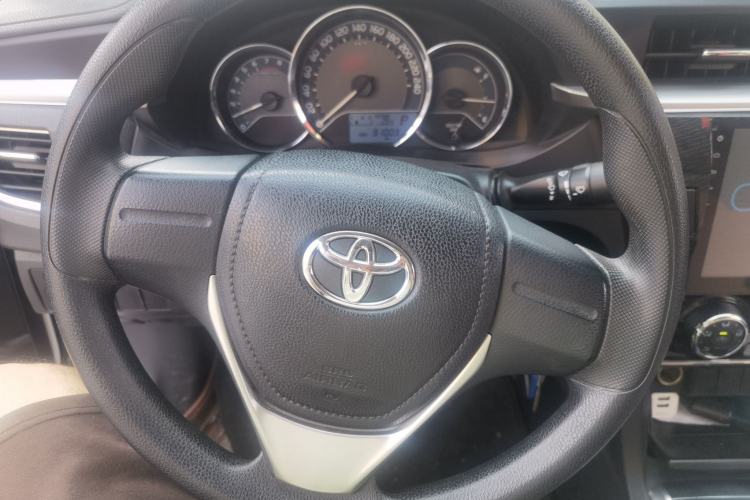 Used Toyota Corolla 2014 1.6L CVT GL Steering Wheel