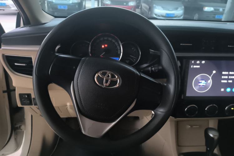 Used Toyota Corolla 2014 1.6L CVT GL Steering Wheel