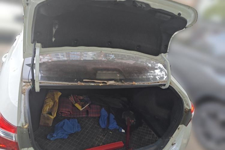 Used Toyota Corolla 2014 1.6L CVT GL Trunk