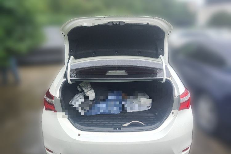 Used Toyota Corolla 2014 1.6L CVT GLX-i Trunk