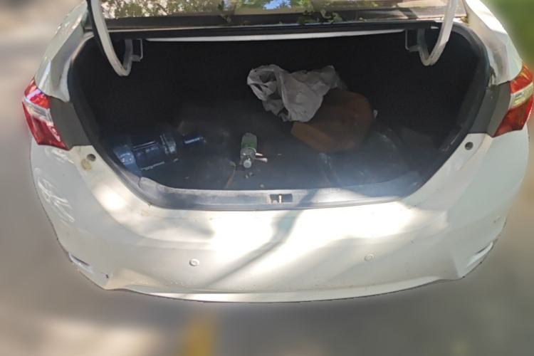 Used Toyota Corolla 2014 1.6L CVT GL-i Trunk