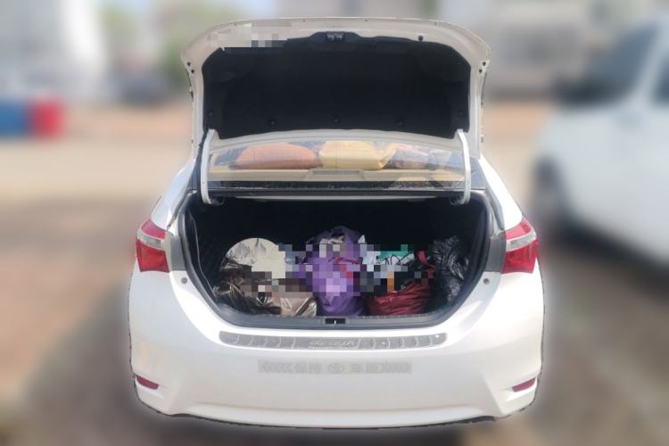 Used Toyota Corolla 2014 1.6L CVT GL Trunk