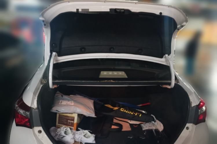 Used Toyota Corolla 2014 1.6L CVT GL Trunk