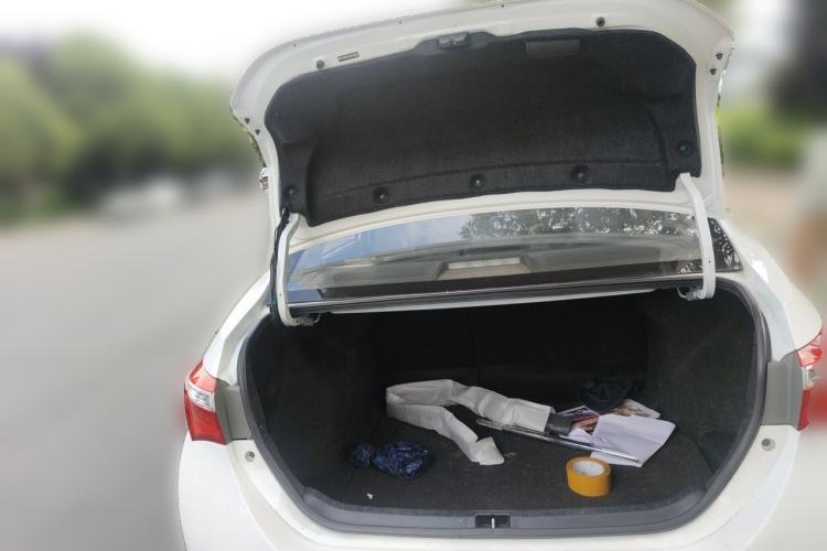 Used Toyota Corolla 2014 1.6L CVT GL-i Leather Edition Trunk