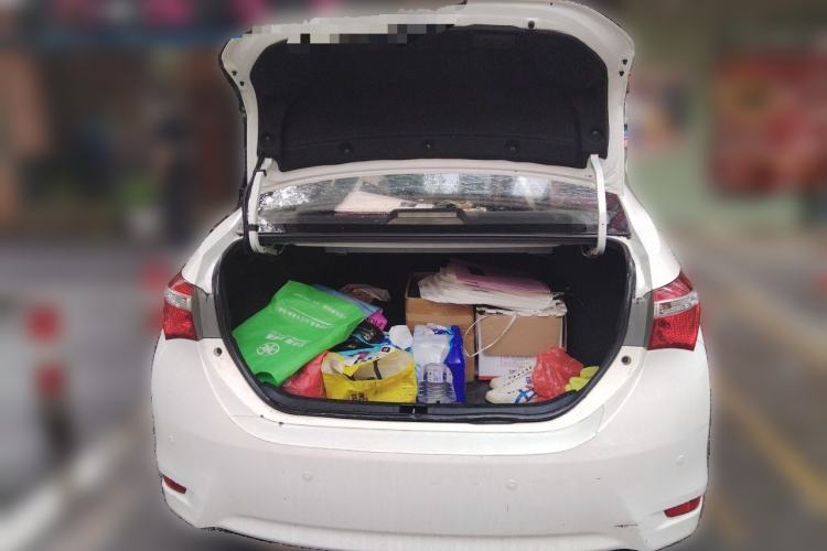 Used Toyota Corolla 2014 1.6L CVT GL-i Trunk