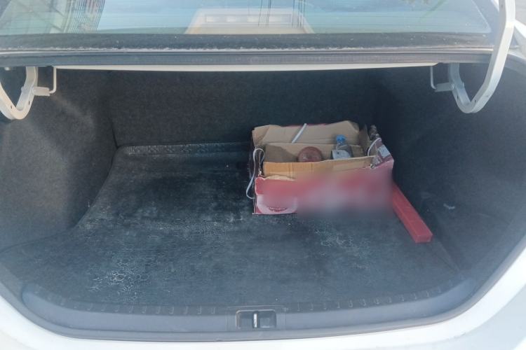 Used Toyota Corolla 2014 1.6L CVT GL Trunk