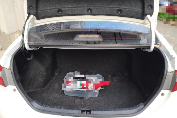 Used Toyota Corolla 2014 1.6L CVT GL Trunk