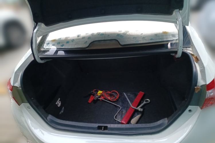 Used Toyota Corolla 2014 1.6L CVT GL Trunk