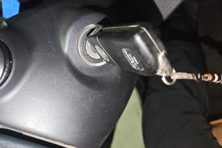 Used Toyota Corolla 2014 1.6L Manual GL Vehicle Key