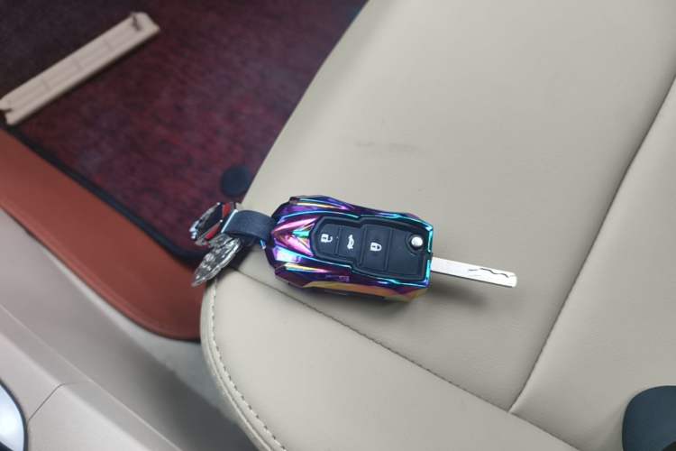 Used Toyota Corolla 2014 1.6L CVT GL-i Vehicle Key