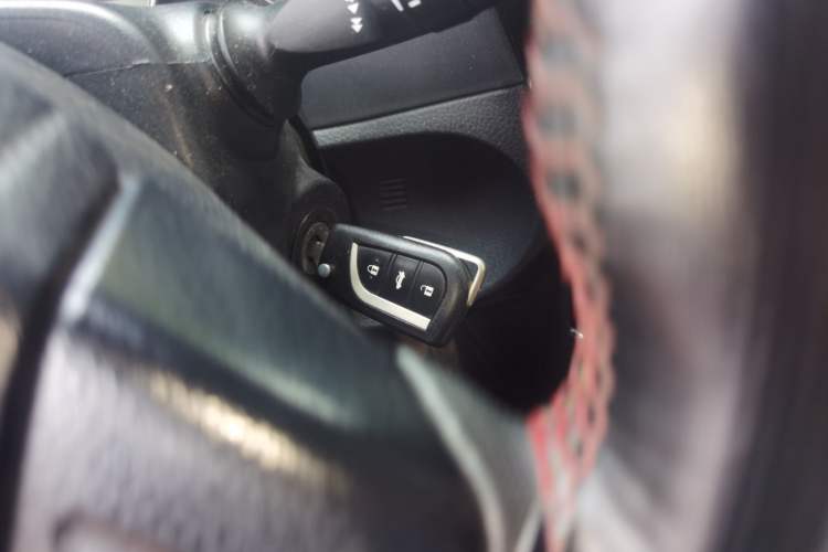 Used Toyota Corolla 2014 1.6L Manual GL Vehicle Key