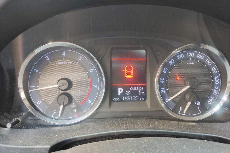 Used Toyota Corolla 2014 1.6L CVT GL-i Instrument Cluster