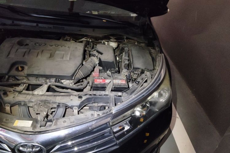 Used Toyota Corolla 2016 1.6L CVT GL-i Cool Edition Engine Bay Left