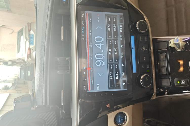 Used Toyota Corolla 2016 Dual-Engine 1.8L E-CVT Leading Edition Audio And AC Panel