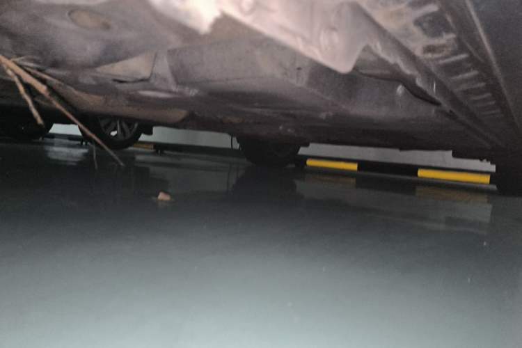 Used Toyota Corolla 2016 Dual-Engine 1.8L E-CVT Flagship Edition Chassis Front Left