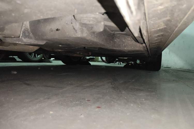 Used Toyota Corolla 2016 Dual-Engine 1.8L E-CVT Elite Edition Chassis Front Left