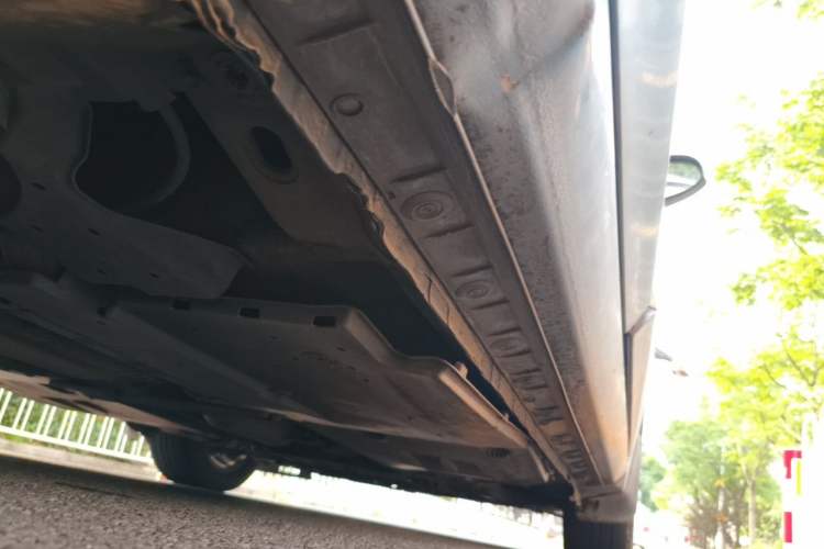 Used Toyota Corolla 2016 Dual-Engine 1.8L E-CVT Elite Edition Chassis Rear Right