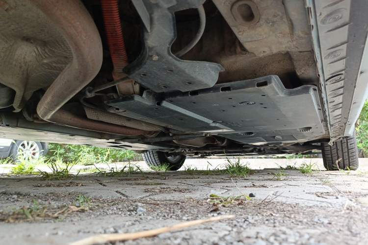 Used Toyota Corolla 2016 Dual-Engine 1.8L E-CVT Elite Edition Chassis Rear Right