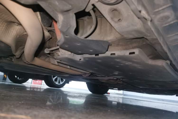 Used Toyota Corolla 2016 Dual-Engine 1.8L E-CVT Elite Edition Chassis Rear Right