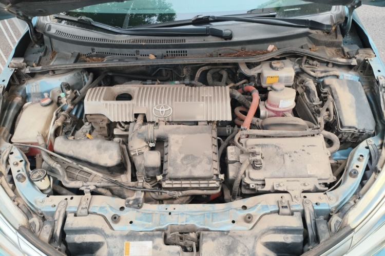 Used Toyota Corolla 2016 Dual-Engine 1.8L E-CVT Elite Edition Engine Bay