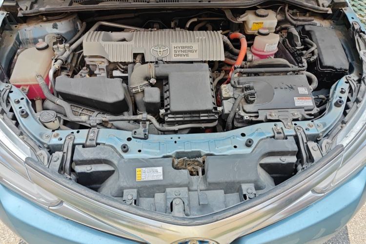 Used Toyota Corolla 2016 Dual-Engine 1.8L E-CVT Elite Edition Engine Bay