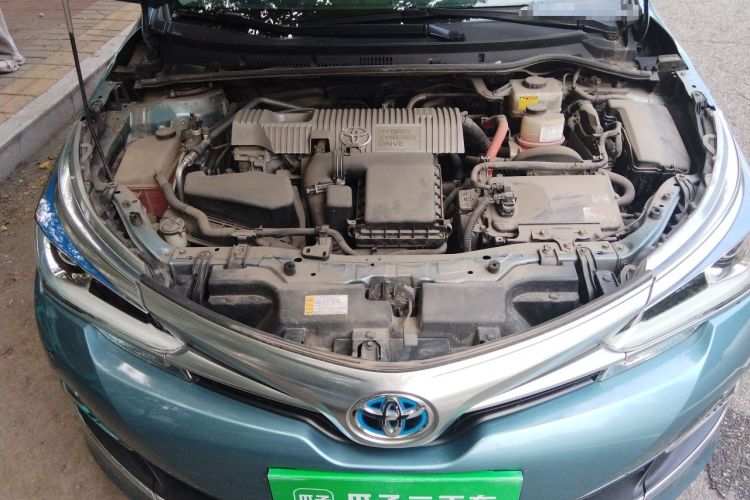 Used Toyota Corolla 2016 Dual-Engine 1.8L E-CVT Elite Edition Engine Bay