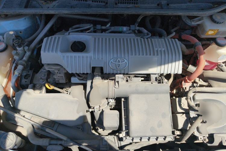 Used Toyota Corolla 2016 Dual-Engine 1.8L E-CVT Elite Edition Engine Bay