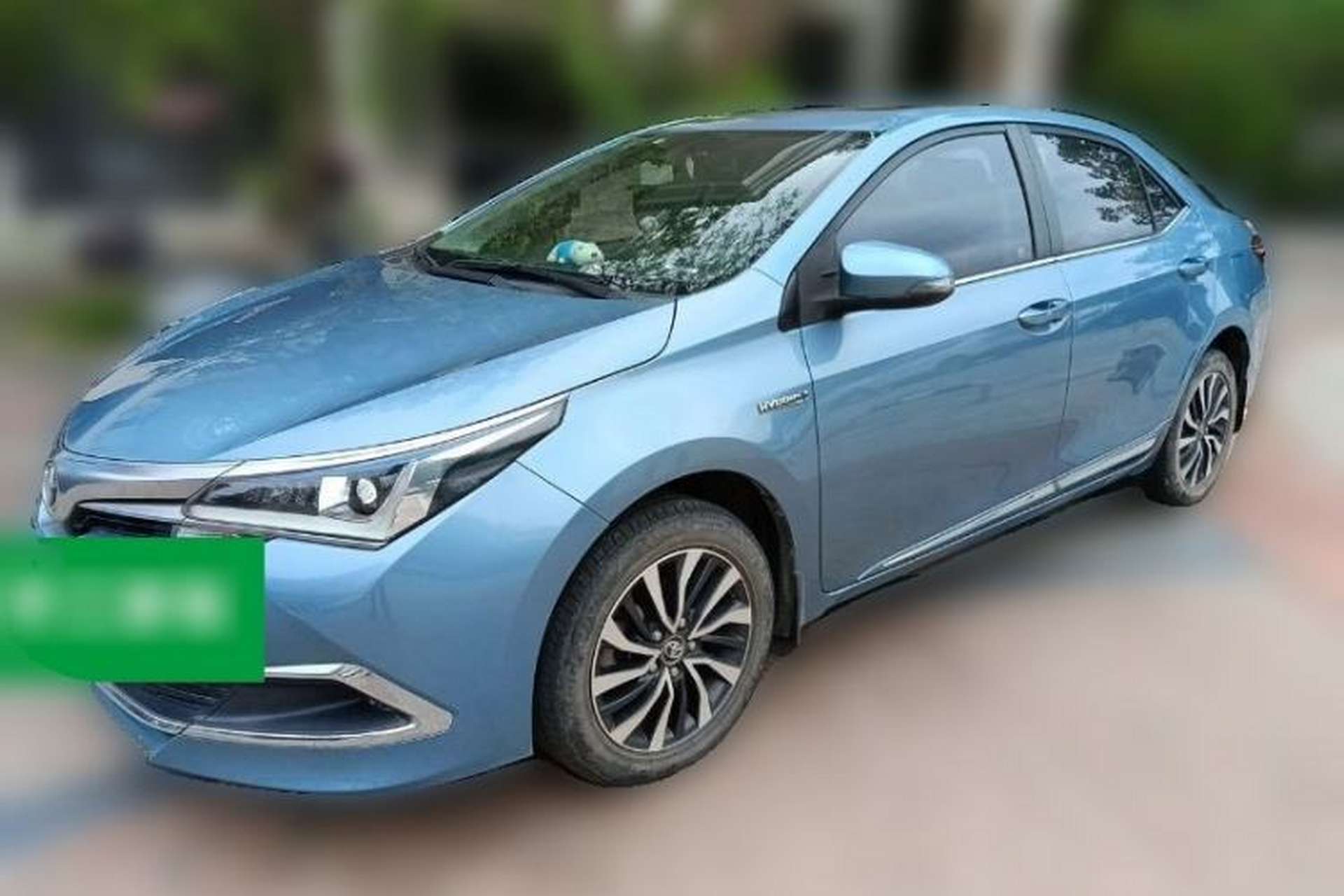 Used Toyota Corolla 2016 Dual-Engine 1.8L E-CVT Elite Edition Front Left 45 Deg