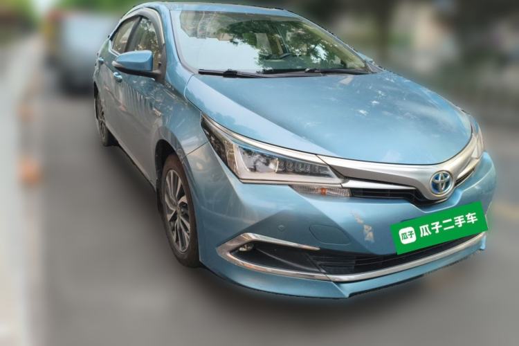 Used Toyota Corolla 2016 Dual-Engine 1.8L E-CVT Elite Edition Front Right 45 Deg