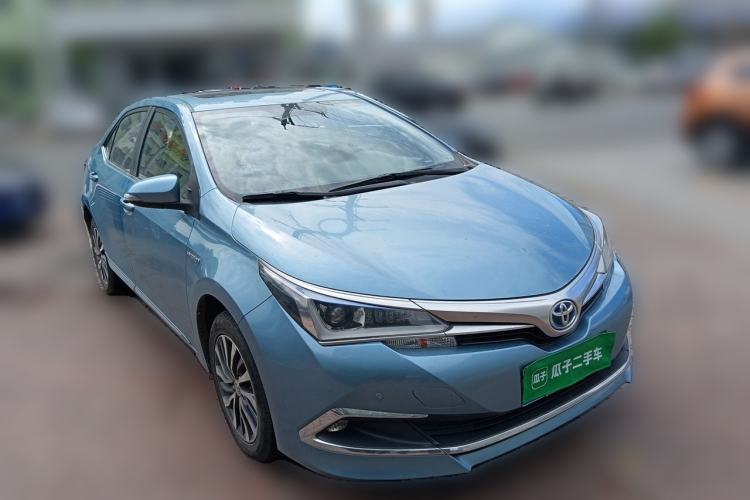 Used Toyota Corolla 2016 Dual-Engine 1.8L E-CVT Elite Edition Front Right 45 Deg