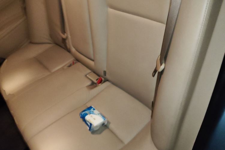 Used Toyota Corolla 2016 Dual-Engine 1.8L E-CVT Elite Edition Left Rear Seat