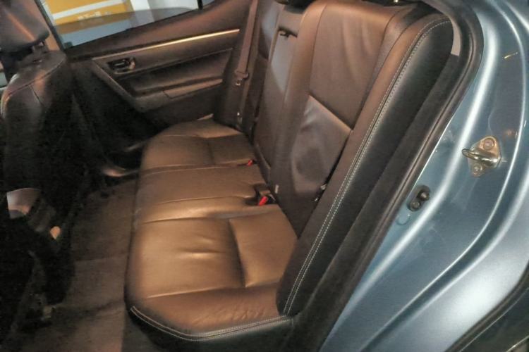 Used Toyota Corolla 2016 Dual-Engine 1.8L E-CVT Elite Edition Left Rear Seat