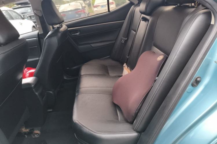 Used Toyota Corolla 2016 Dual-Engine 1.8L E-CVT Elite Edition Left Rear Seat
