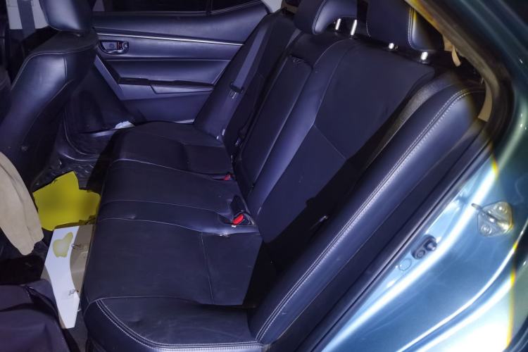 Used Toyota Corolla 2016 Dual-Engine 1.8L E-CVT Elite Edition Left Rear Seat