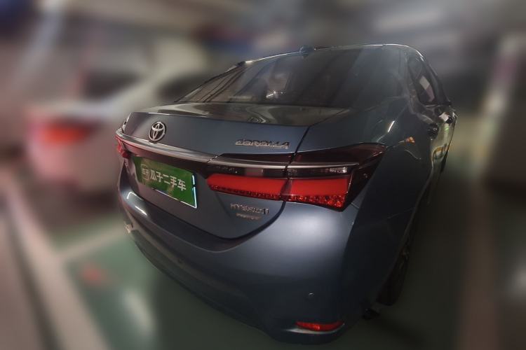 Used Toyota Corolla 2016 Dual-Engine 1.8L E-CVT Flagship Edition Rear Right 45 Deg