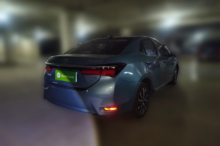 Used Toyota Corolla 2016 Dual-Engine 1.8L E-CVT Elite Edition Rear Right 45 Deg