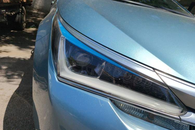 Used Toyota Corolla 2016 Dual-Engine 1.8L E-CVT Elite Edition Right Front Headlight