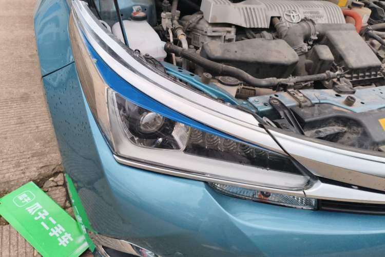 Used Toyota Corolla 2016 Dual-Engine 1.8L E-CVT Elite Edition Right Front Headlight